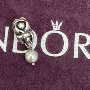 Pandora pearl dangle bead